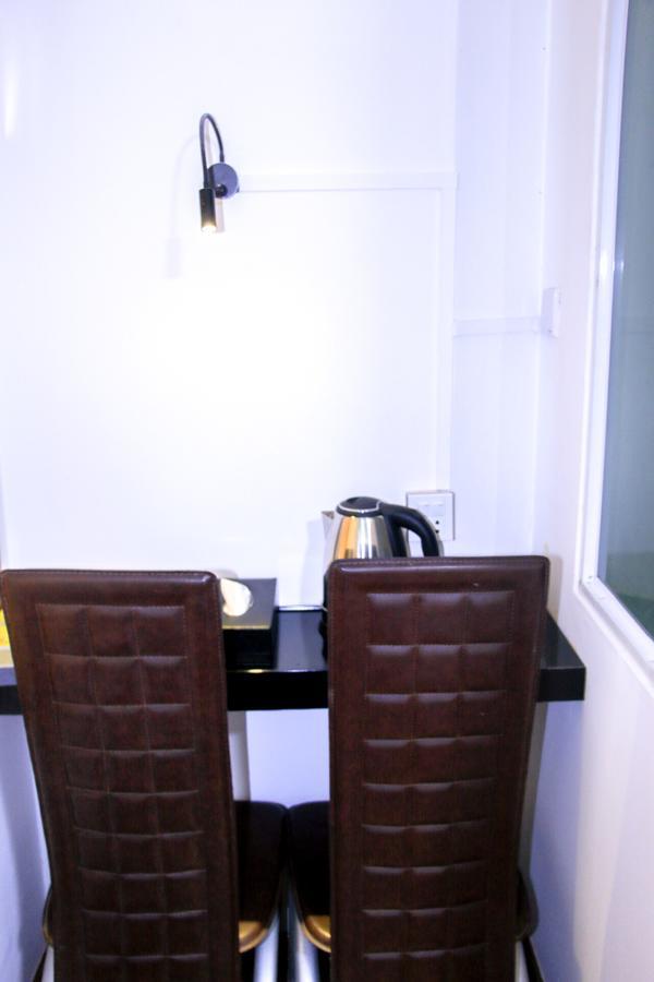 The Lodge Yangon Poshtel المظهر الخارجي الصورة