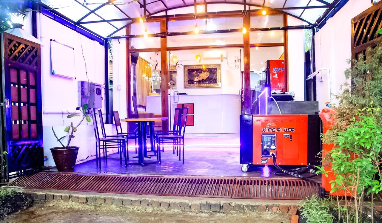 The Lodge Yangon Poshtel المظهر الخارجي الصورة