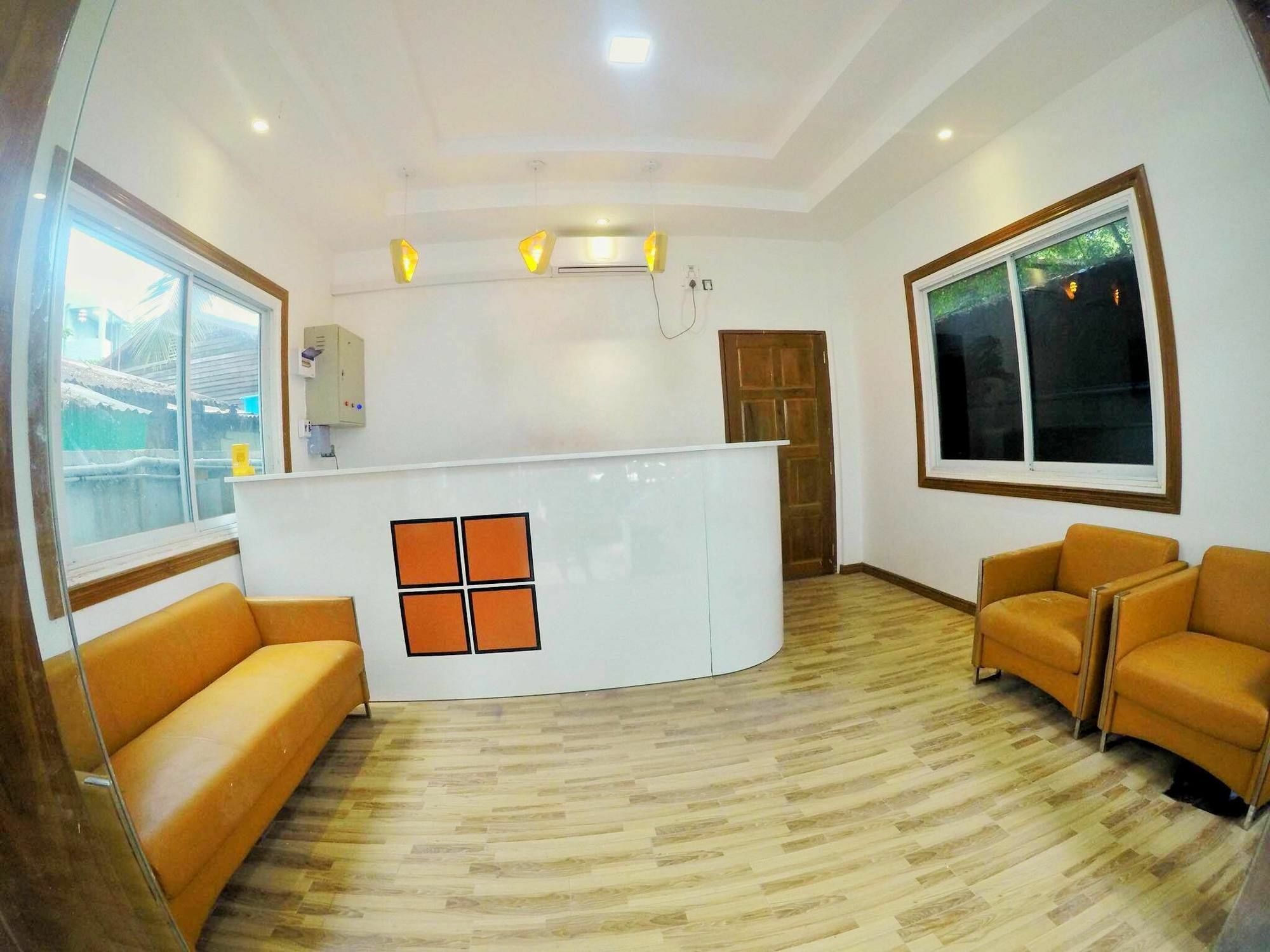 The Lodge Yangon Poshtel المظهر الخارجي الصورة